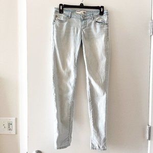 Garage Low Waist Light Blue Jeans Size 5